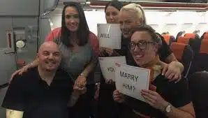 Love is in the Air: easyJet Captain and crew assist with on board proposal at 30,000ft