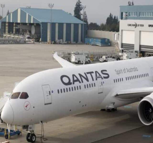 Qantas' Dreamliner