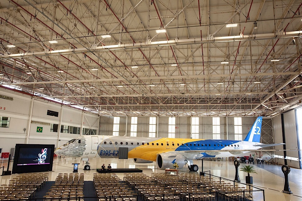  Embraer E195-E2 Granted Certification by ANAC, FAA and EASA