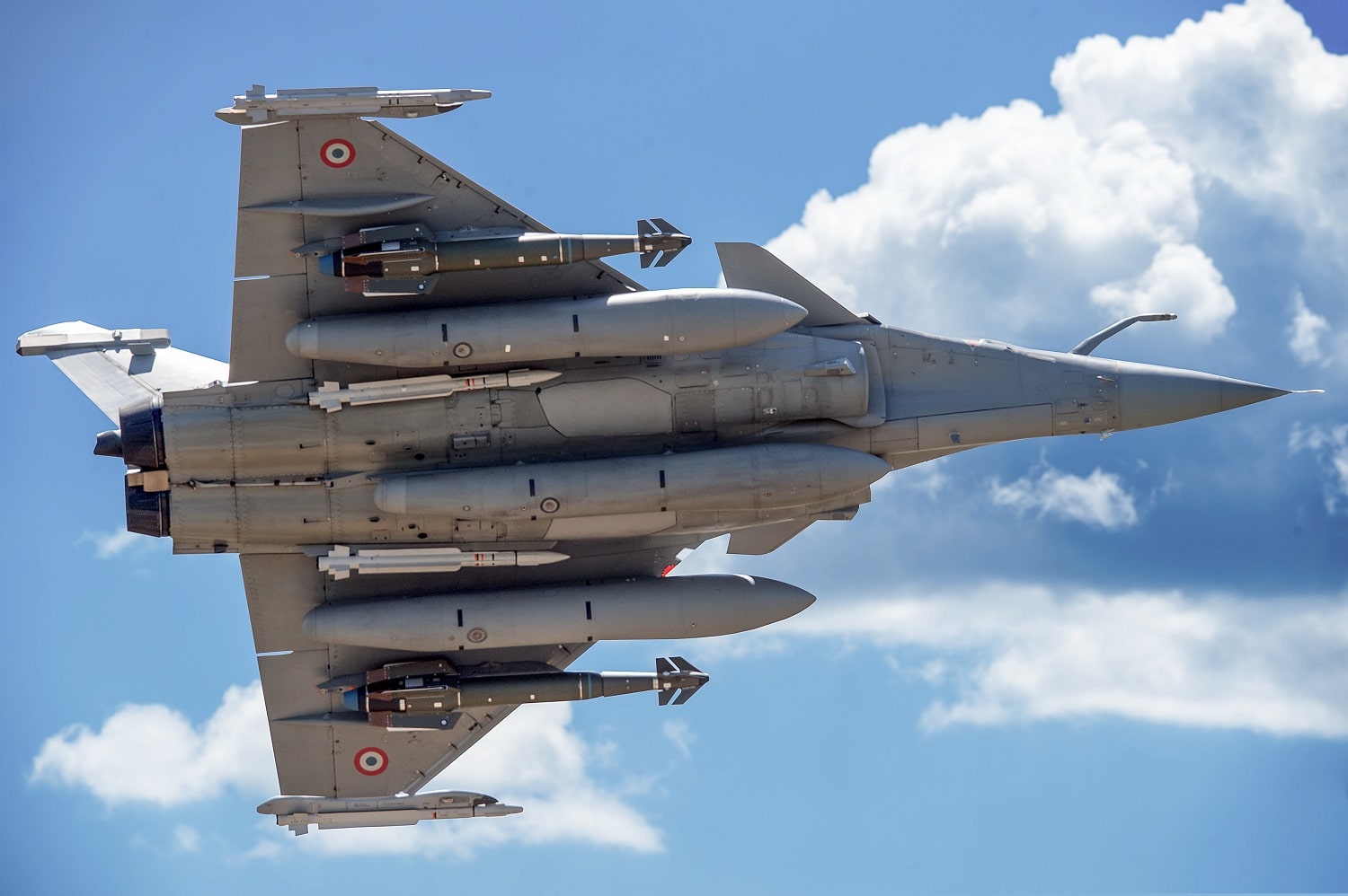 Why is there no two-seater Rafale variant for the naval version?