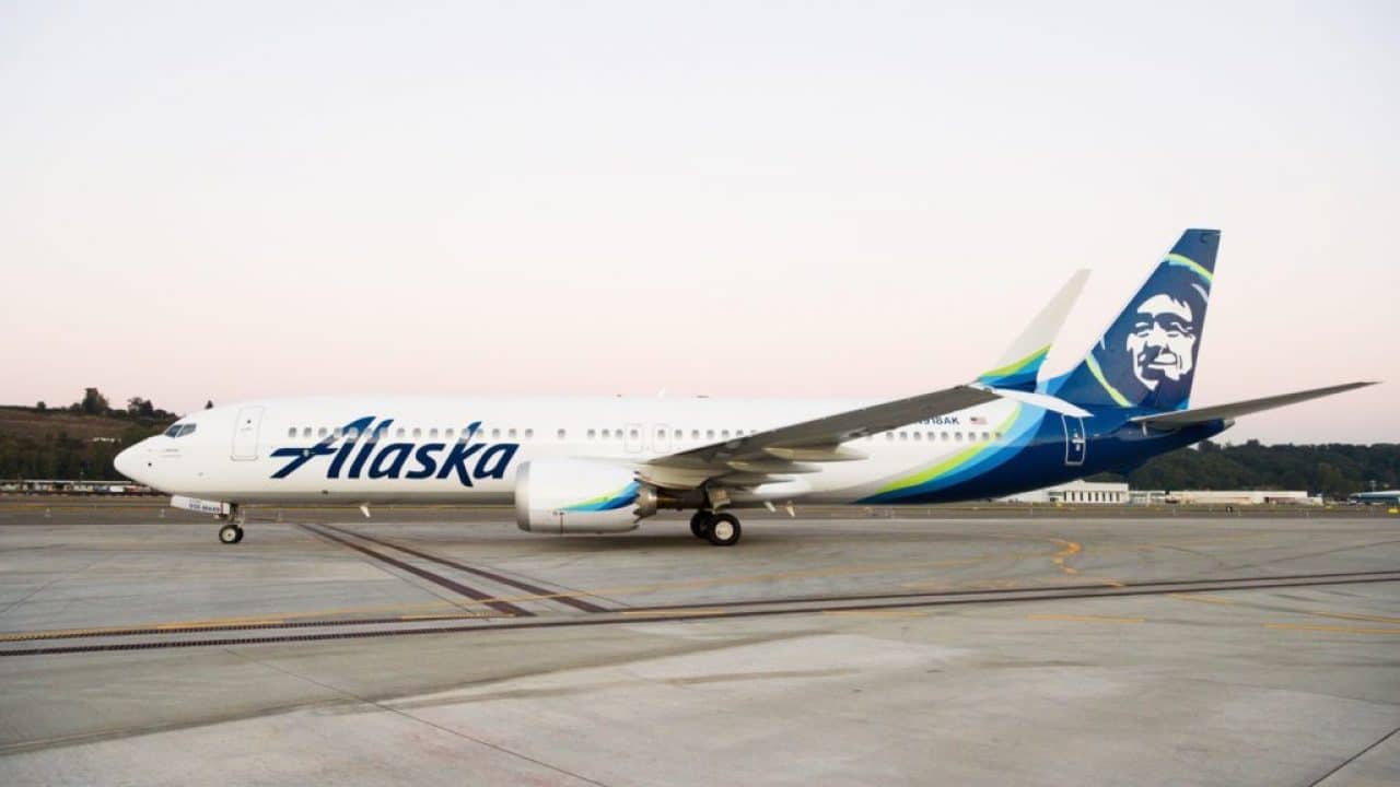 Alaska Airlines makes biggest Boeing aircraft order in its 90-year history