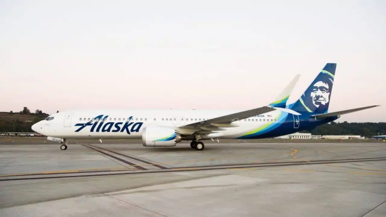 Alaska Airlines makes biggest Boeing aircraft order in its 90-year history