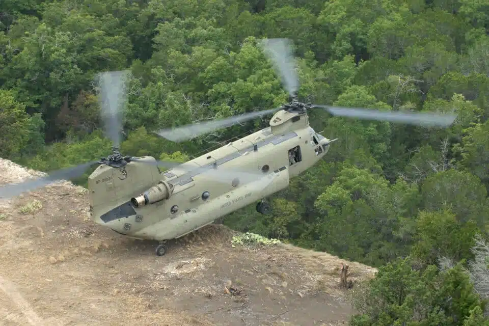 U.S. Army Grounds Entire Fleet of Chinook Helicopters