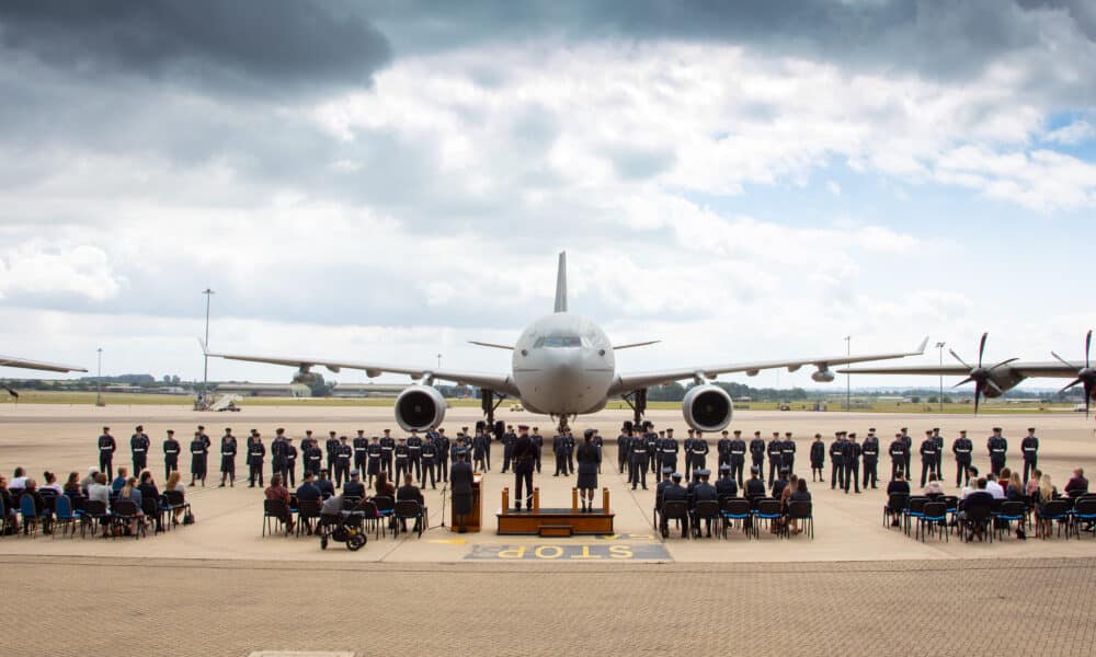 Heroes of the Afghan evacuation honored by the Royal Air Force