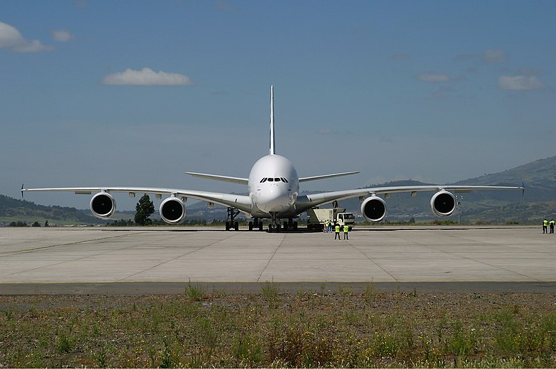 Top 10 Largest Passenger Aircraft in the World.