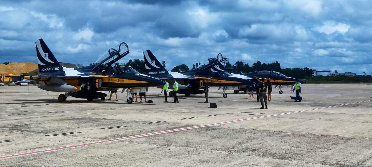 9 South Korea fighter jets make unplanned stop at Kolkata airport.