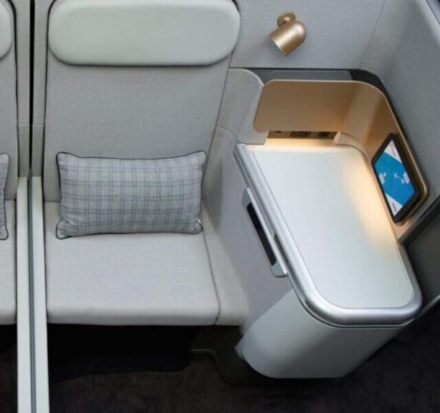 Game-changing business class seats were designed by Stelia. it is suitable for Duo purposes.