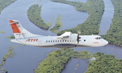 How does the ATR-42 water crash land in comparison to the A320 and B737?