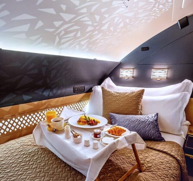 cropped-Etihad-airways-Residence.jpg