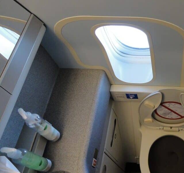 New Study Reveals Most Bathroom Friendly Airlines in the US