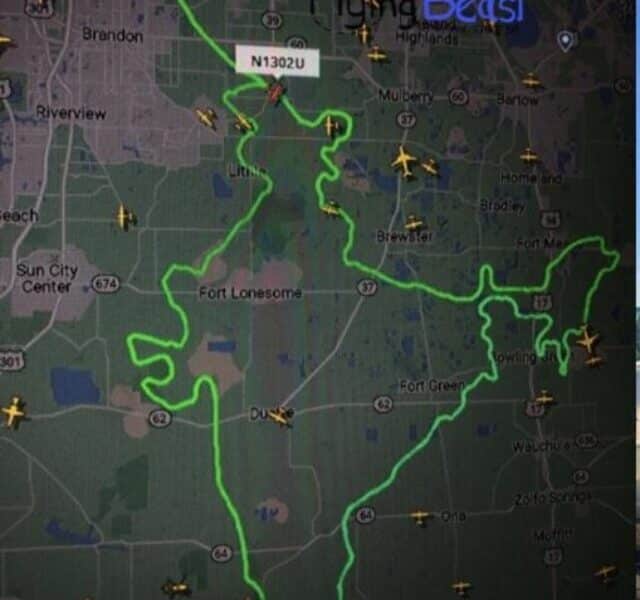 Historic! On Republic Day, YouTuber Gaurav Taneja painted a map of India in the sky over US airspace.