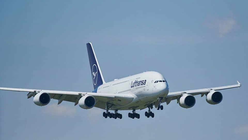 Lufthansa resumes its A380 service on Boston, New York Flights