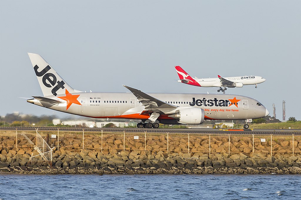 Qantas, Jetstar sign up as first airlines to fly out of Western Sydney airport