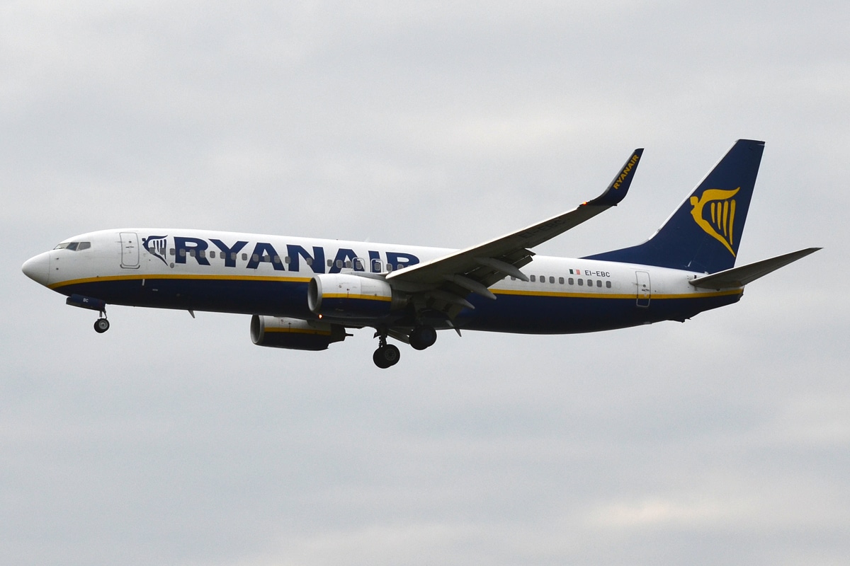 Ryanair Introduces Innovative Twilight Bag Drop Service and Rescue Tickets