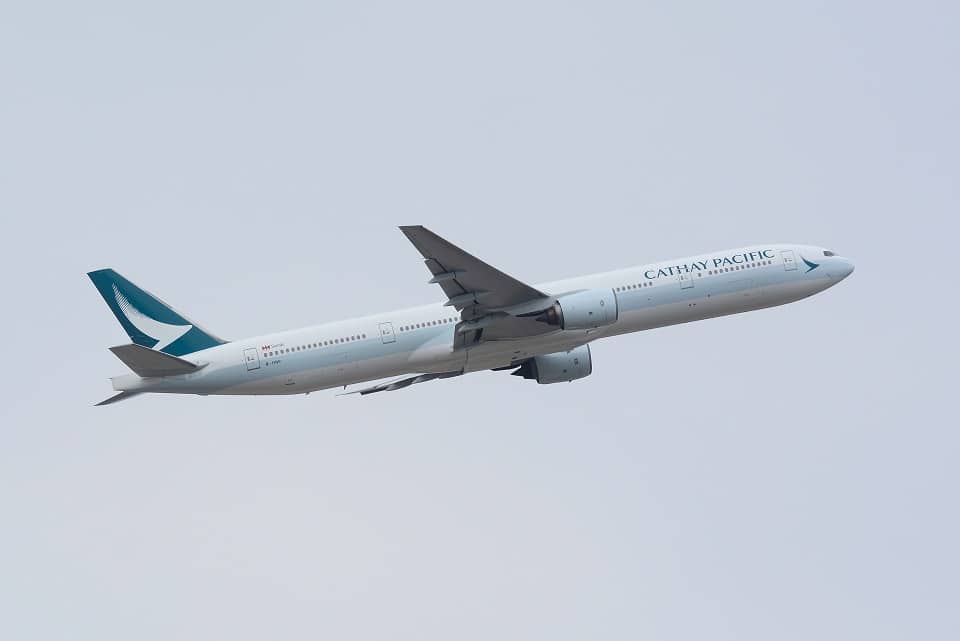 Cathay Pacific to hire cabin crew from mainland China