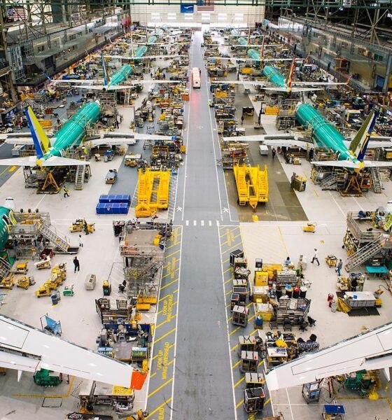 Boeing Offers 25% Pay Increase & Promise to Build Next Plane in Seattle