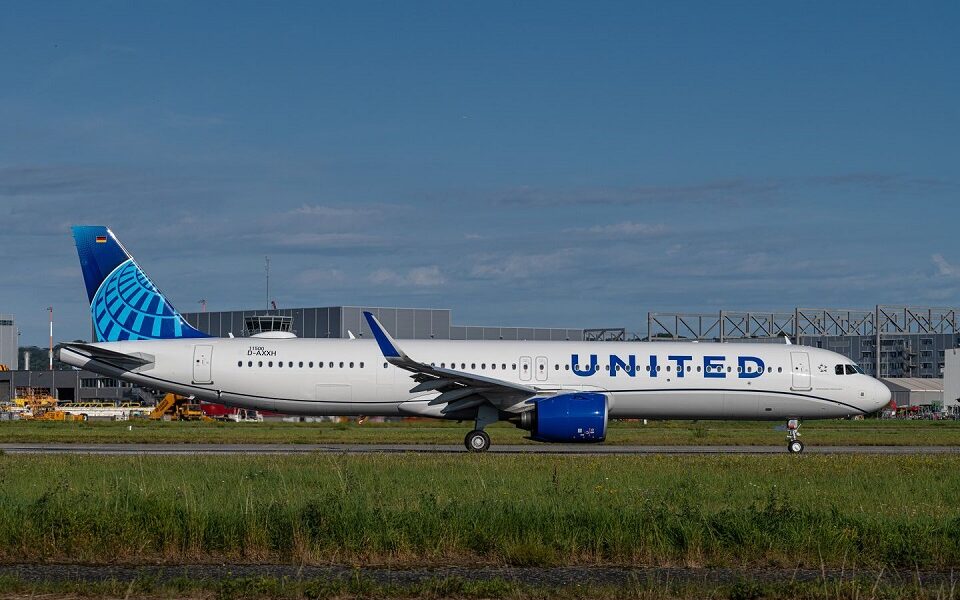 United Airlines Places Significant Orders from Airbus and Boeing