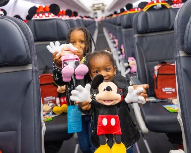 This U.S. airline offers free 'Mickey Mouse' goodies for kids