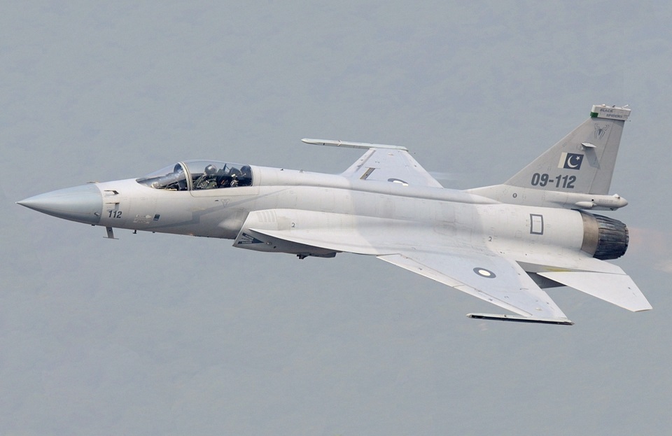 Meet Pakistan's Cutting-Edge JF-17- Block 3 and Exciting Features.