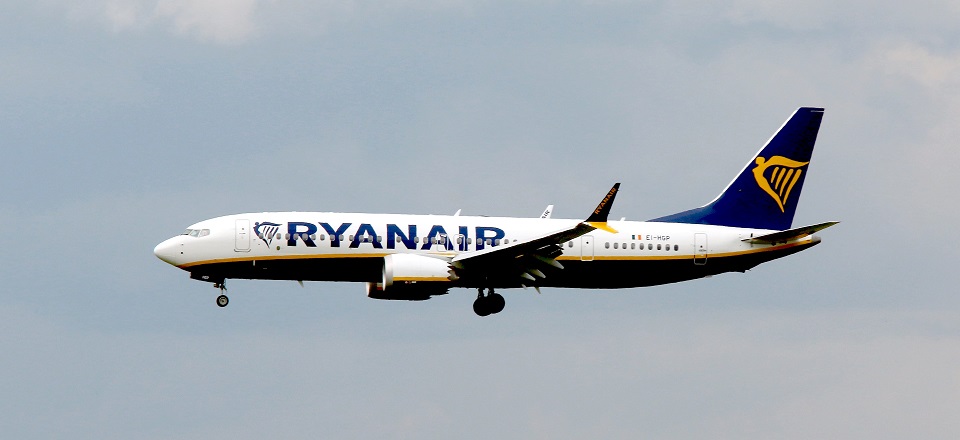"Ryanair is looking for Airbus A320 aircraft for its subsidiary airline."