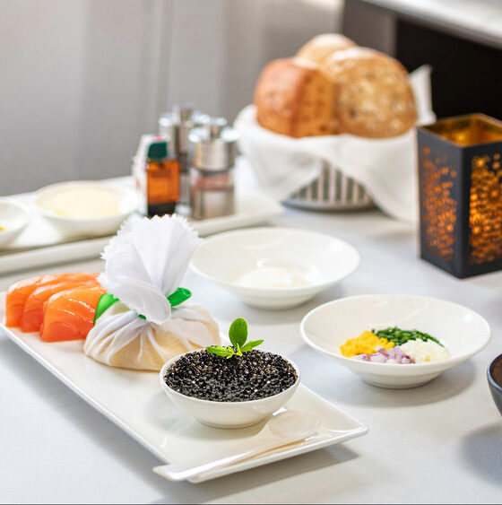 Qatar Airways Enhances Business Class with Luxurious Caviar Service