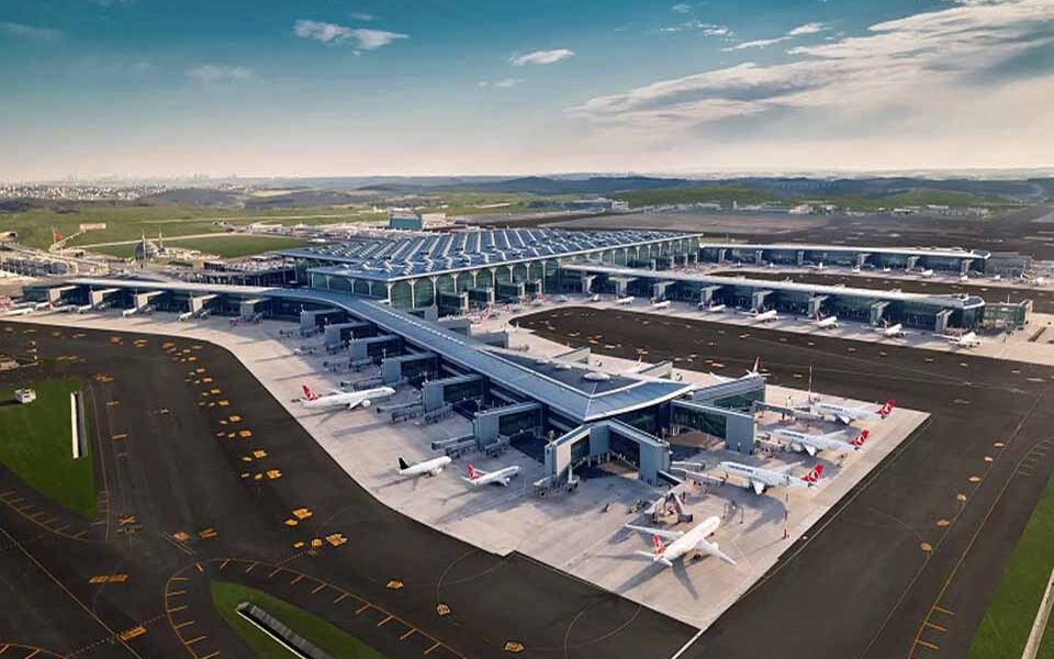 Top 10 Most Well-Connected Airports Globally in 2024