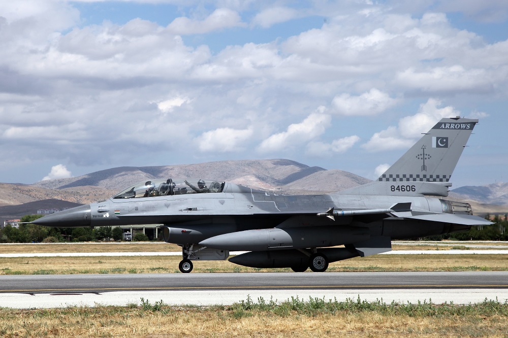 Why Does Pakistan Have Limitations on Using Its F-16s Against India?