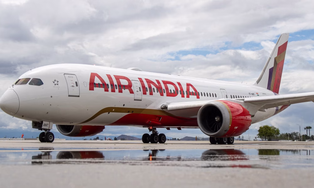 Air India Replaces Paper Logbooks with Digital System for Boeing 787 Fleet